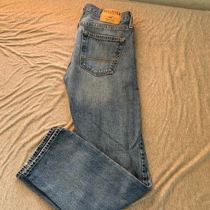 Men’s hollister straight leg jean